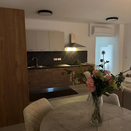 Getaway Apartament *